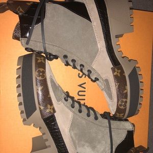 Louis Vuitton Laureate Platform Desert Boot